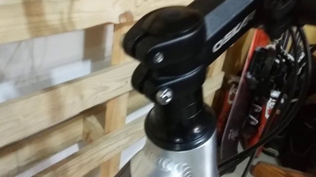 Купить велосипед подростковый на 24 колесах Oskar Cyber серебрянный смотреть онлайн