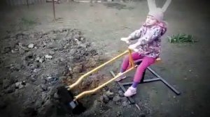 Artmetall. Детский экскаватор для песочницы.