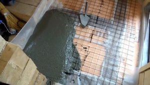 КАК СДЕЛАТЬ БЕТОННУЮ СТЯЖКУ ПОЛА. АРМИРОВАНИЕ И ЗАЛИВКА СТЯЖКИ, СОСТАВ, РАСТВОР. МОЙ ОПЫТ