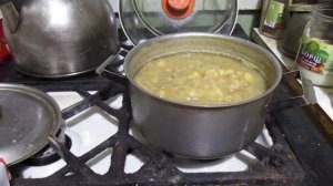 Что делать когда Гороховый суп становится густым .