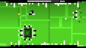 Geometry Dash 2.2 но ГРАФИКА с каждой секундой ХУЖЕ. 720p (preSaver.com) А.mp4