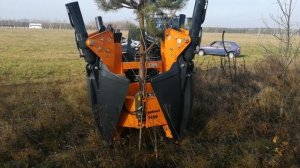 Погрузчик Bobcat TL38.70 HF с пересадчиком деревьев Optimal 1400