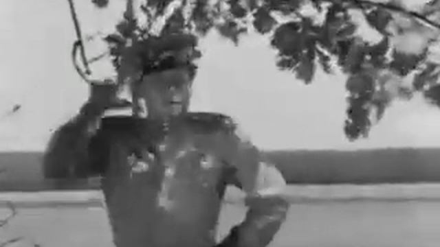 Сон для слабаков приколы. Ты слабак. Слабак мем. Слабак картинки прикольные. Картина слабак.