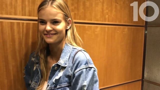 Victoria's Secret Fittings: Kate Grigorieva Has Left The Building смотреть онлайн