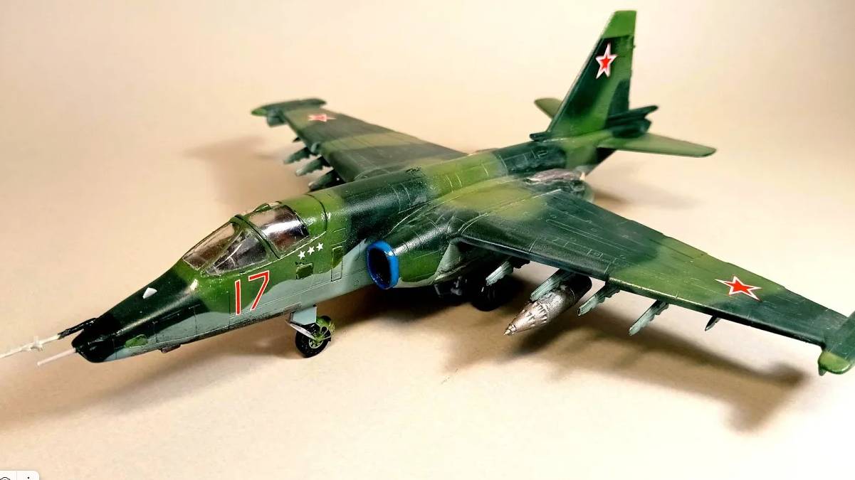 Cборка  Су-25 Грач Zvezda 1:72 scale  Mr.Motochkin