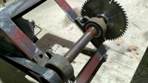 Циркулярка самодельная с двигателем от стиральной машины автомат. Начало.