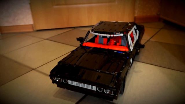 LEGO TECHNIC "Nightcrawler" Muscle Car смотреть онлайн