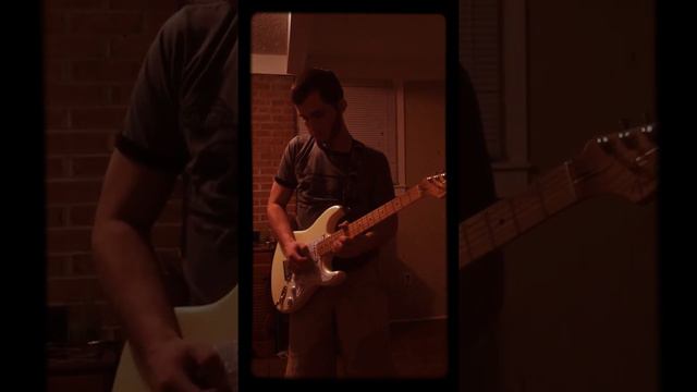 Fender Strat Deluxe with Pride of Texas boost pedal смотреть онлайн