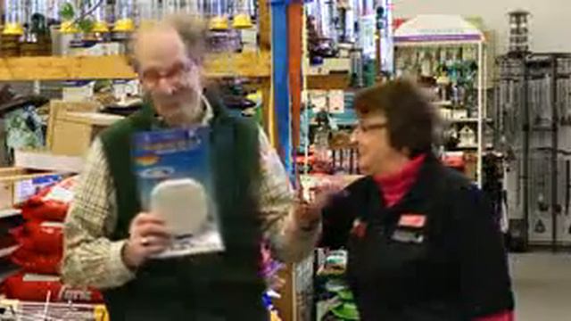 Daves Pet Show 413 01102014