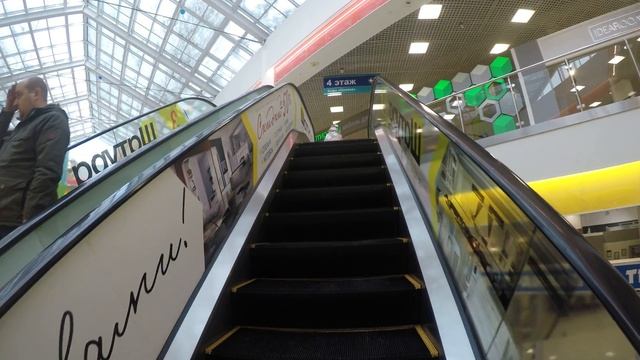 ТЦ "Калейдоскоп". Прогулка с маманькой 3. смотреть онлайн