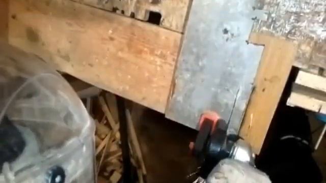 Миниатюрный диван для кота смотреть онлайн