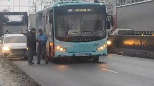 Видео через 5 минут после дтп на Московском шоссе у остановки Курьерский проезд