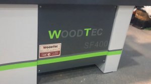 Станок фуговальный WoodTec F 400. Установка станка