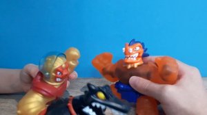 Шредз и Тэррек создают команду злодеев дино гуджитсу!