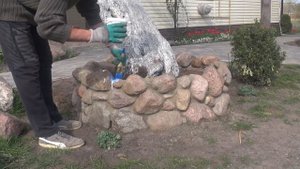 Как сделать клумбу из камня своими руками. Часть 2