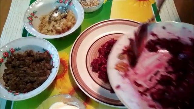 Свекольный салат с печенью ! Объедение ! смотреть онлайн