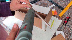 Показываю, как сделать удобный органайзер из картона для хранения косметики