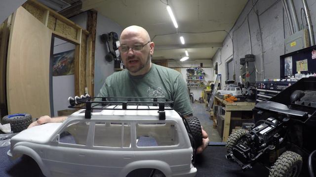 RCRun Toyota LC80 review And build thoughts.
