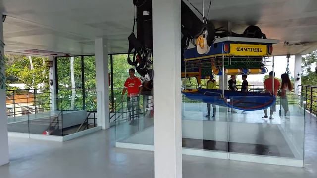 Phuket's upside down house Dec 15 смотреть онлайн