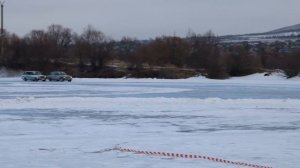 Зимний Дрифт 2023 Чита Red Car ваз 2101 2104 Toyota дрифт по льду соревнования в Чите валим боком