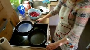 Оладьи из свеклы / Punajuuriröstit - Как мы учились готовить!