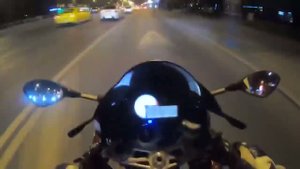 Жестокая погоня за спортбайком в Москве !!!! BMW S1000RR Vs МотоБат/ бмв s1000rr & МотоБатальон