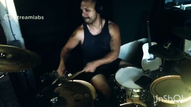 Gorillaz-El Mañana смотреть онлайн