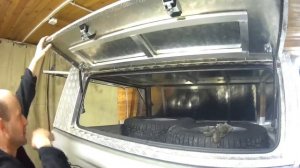 Пневмо на NP-300 NISSAN ,алюминиевый кунг.