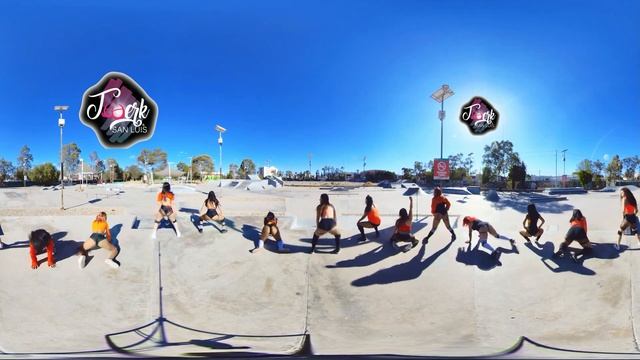 Video 1 circulo twerk san luis 360 Interactivo смотреть онлайн