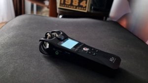 Самый универсальный девайс Zoom H1n (Обзор)