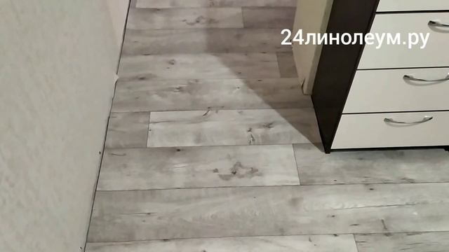 Красиво уложили линолеум Красноярск 2х ком., ул. Чернышевского 79 Ютекс Форум с полной приклейкой смотреть онлайн