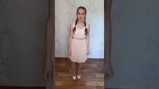 Евгений Клюев "Смешная снежинка". Читает Власова Альбина. смотреть онлайн