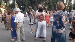 Лучшая подруга!!!💃🌹Танцы в парке Горького!!!💃🌹 Харьков 2021