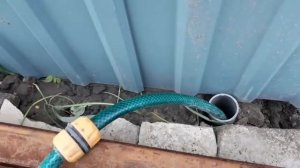 Устройство водопровода во дворе для полива сада и огорода.