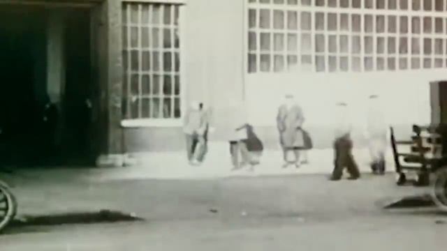 Ford Model T или первый автомобиль, покоривший США смотреть онлайн