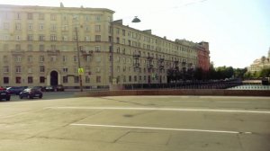 Геслеро́вский мост в Санкт-Петербурге. Мост через реку Карповку.