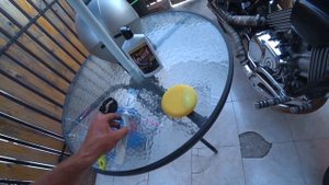 Как отполировать объектив на экшн камере Sony AS300.