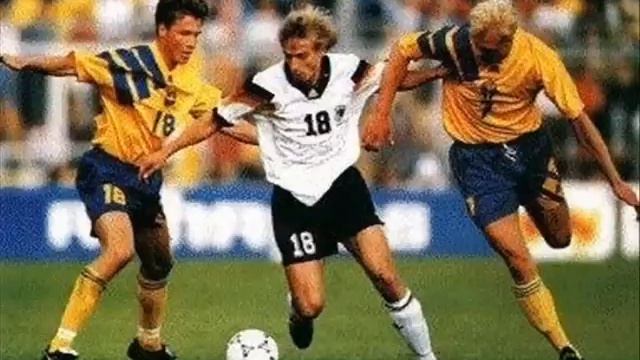 Германия 1992. Швеция Германия 1992. Чемпионат Европы 1992. Kinderspiele 1992 Германия. Германия Шотландия 1992 фото.