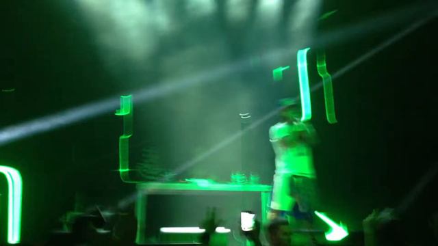 L'One - Доброе утро (Нижний Новгород live 27.07.2013) смотреть онлайн