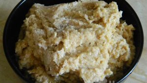 Печенье с изюмом и медом