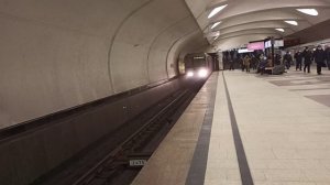 Метро Москвы|Станция Алтуфьево прибывает поезд "ОКА" 81-760|Московский транспорт