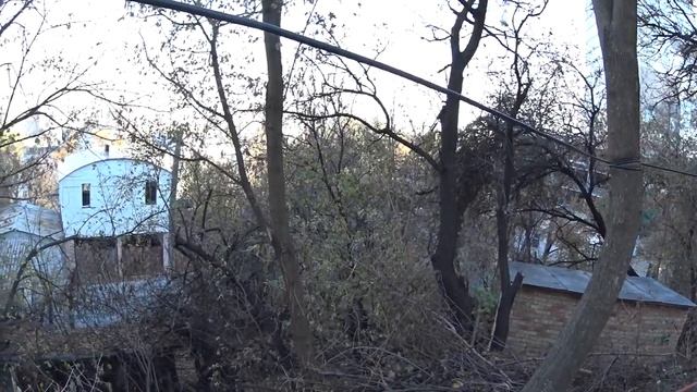 Посторонним вход запрещен! Осторожно! Злая собака! Злая хозяйка! Злые дети! Злые соседи! Все злые!! смотреть онлайн