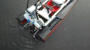 Lego NXT Ship Tri-Speeder video 2