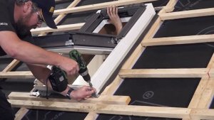 DELTA® - герметизация мансардного окна