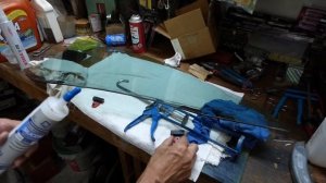 Re-Gluing your Car Door Window Glass that Fell Out