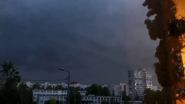 Эффектный шкваловый ворот вечером в Санкт-Петербурге, 22.05.23 #shortvideo смотреть онлайн