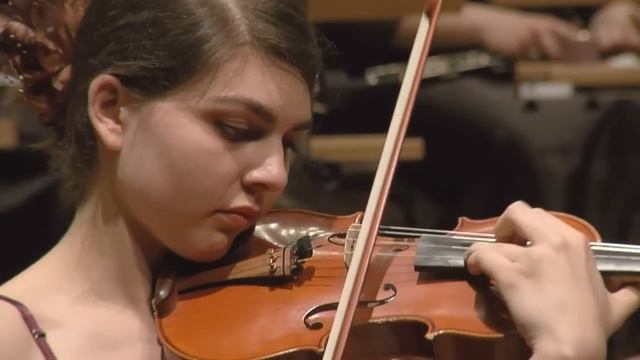 Wieniawski - Polonaise de Concert in D major No. 1, Op. 4 Aleksandra Juszczak - violin смотреть онлайн