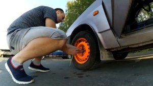 Открутилось колесо в дороге? Бывает и такое