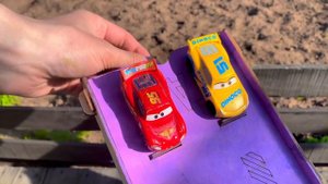 Looking for Disney Pixar Cars On the Rocky Road : Lightning McQueen, Mater, Dinoco McQueen, Mack
