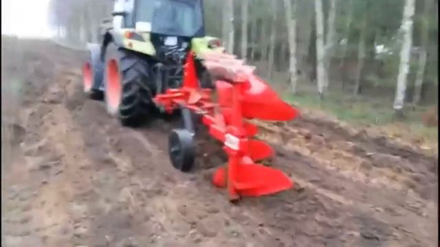 Плуг оборотный трехкорпусной ООО СП "Агроцентр-Юг"